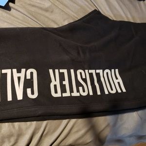 Hollister joggers